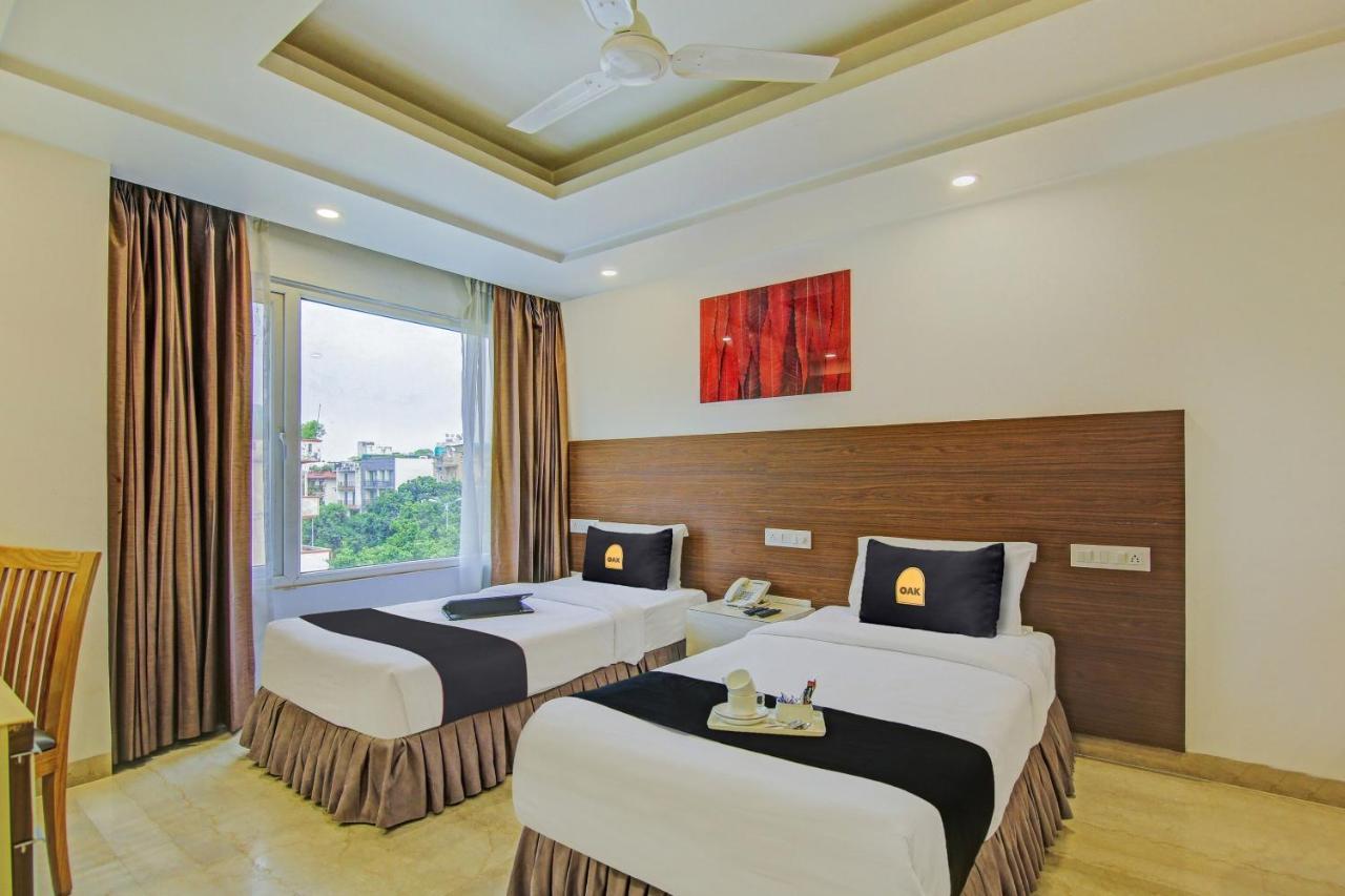 Townhouse Oak Safdarjung Hotel New Delhi Eksteriør billede