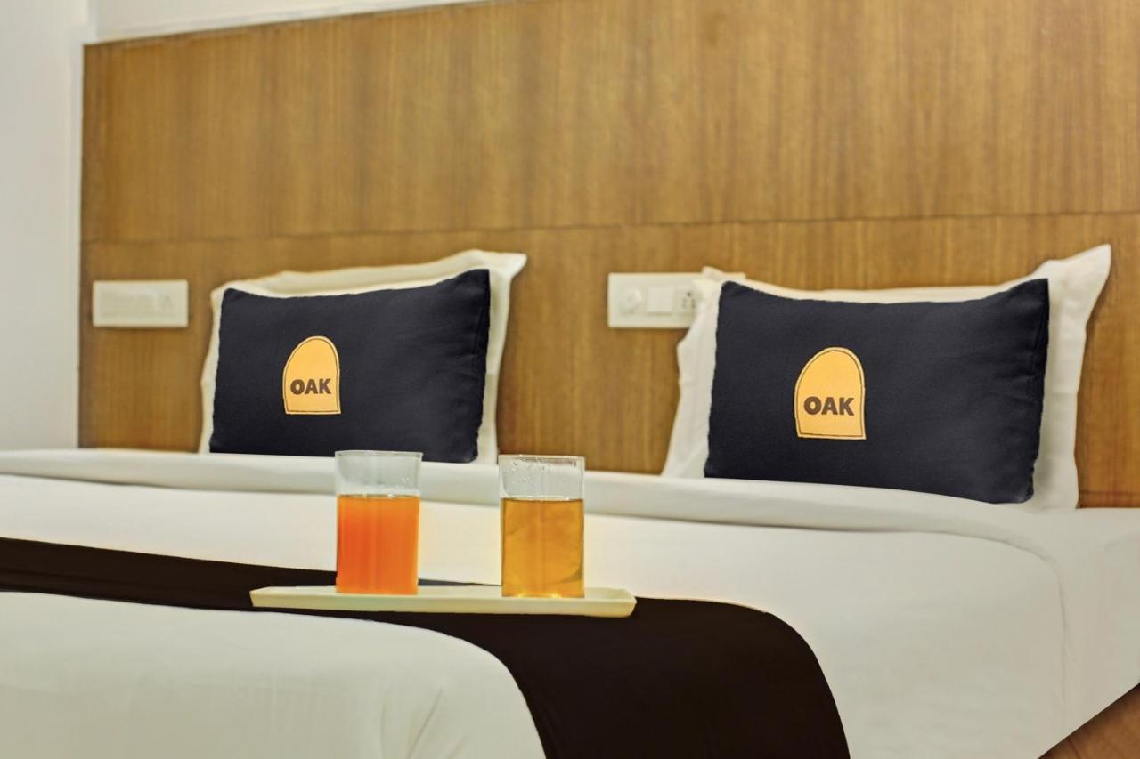 Townhouse Oak Safdarjung Hotel New Delhi Eksteriør billede