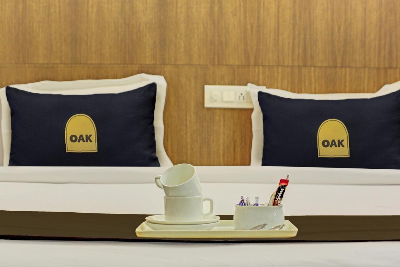 Townhouse Oak Safdarjung Hotel New Delhi Eksteriør billede