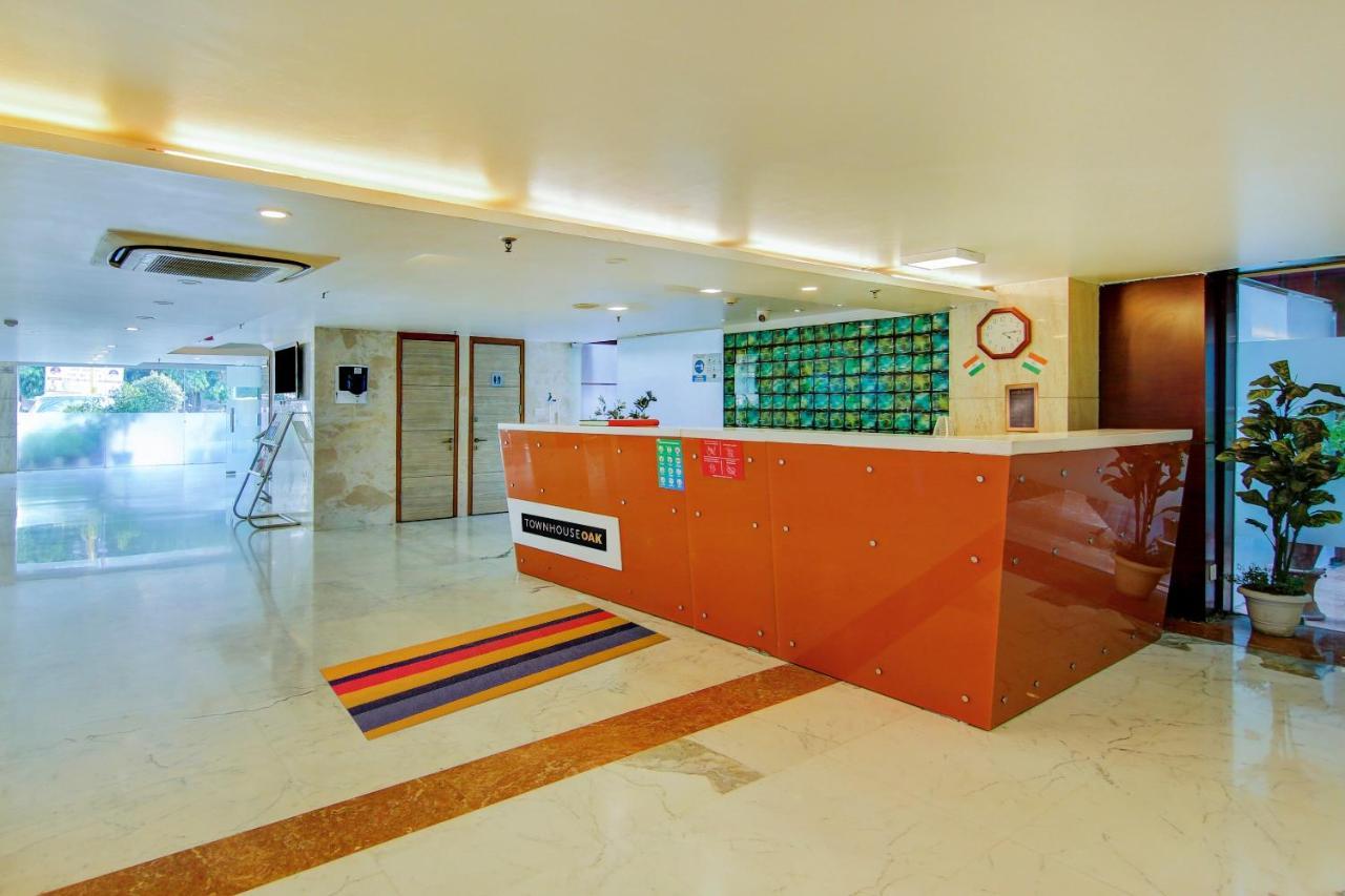 Townhouse Oak Safdarjung Hotel New Delhi Eksteriør billede