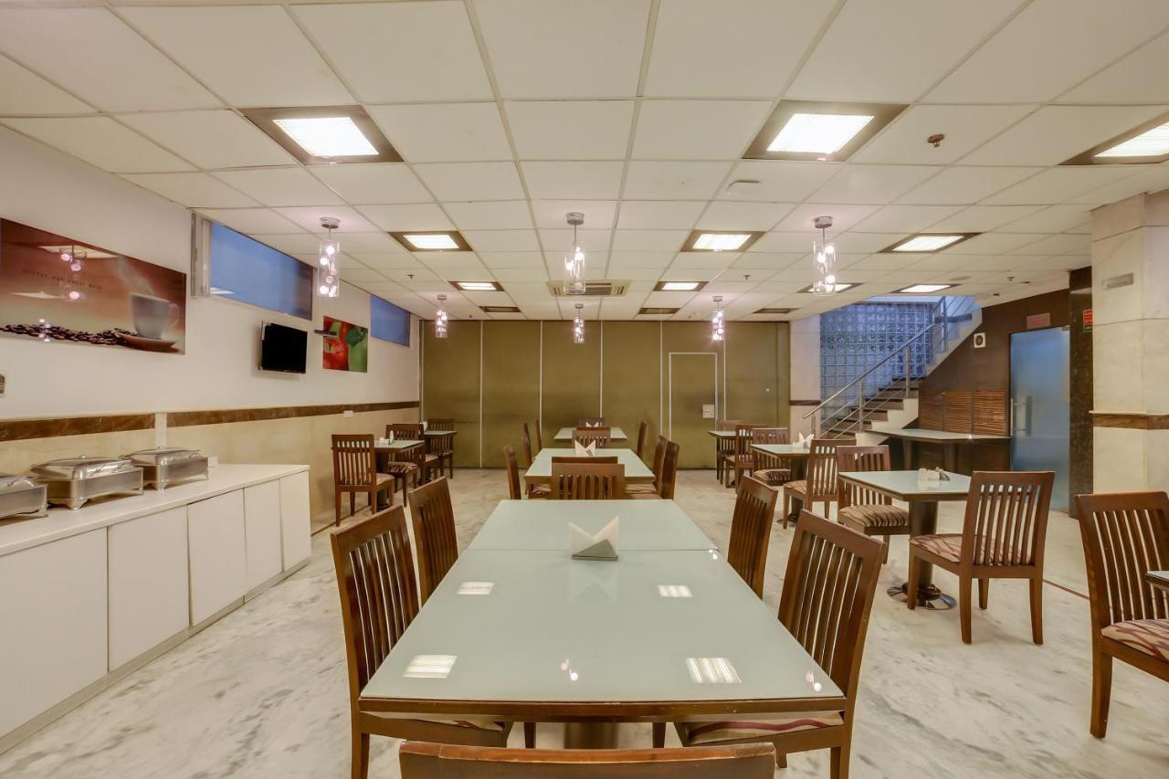 Townhouse Oak Safdarjung Hotel New Delhi Eksteriør billede
