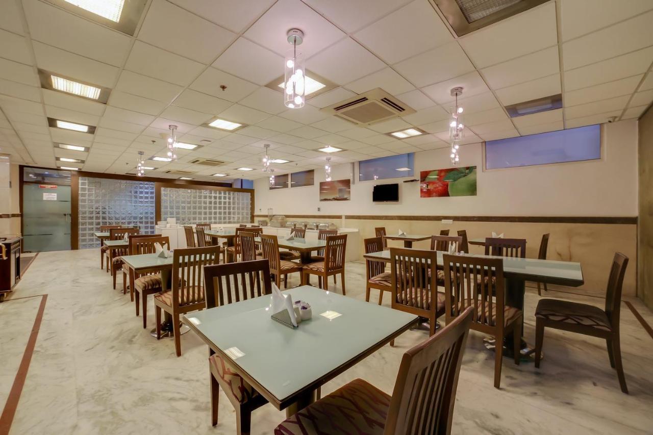 Townhouse Oak Safdarjung Hotel New Delhi Eksteriør billede
