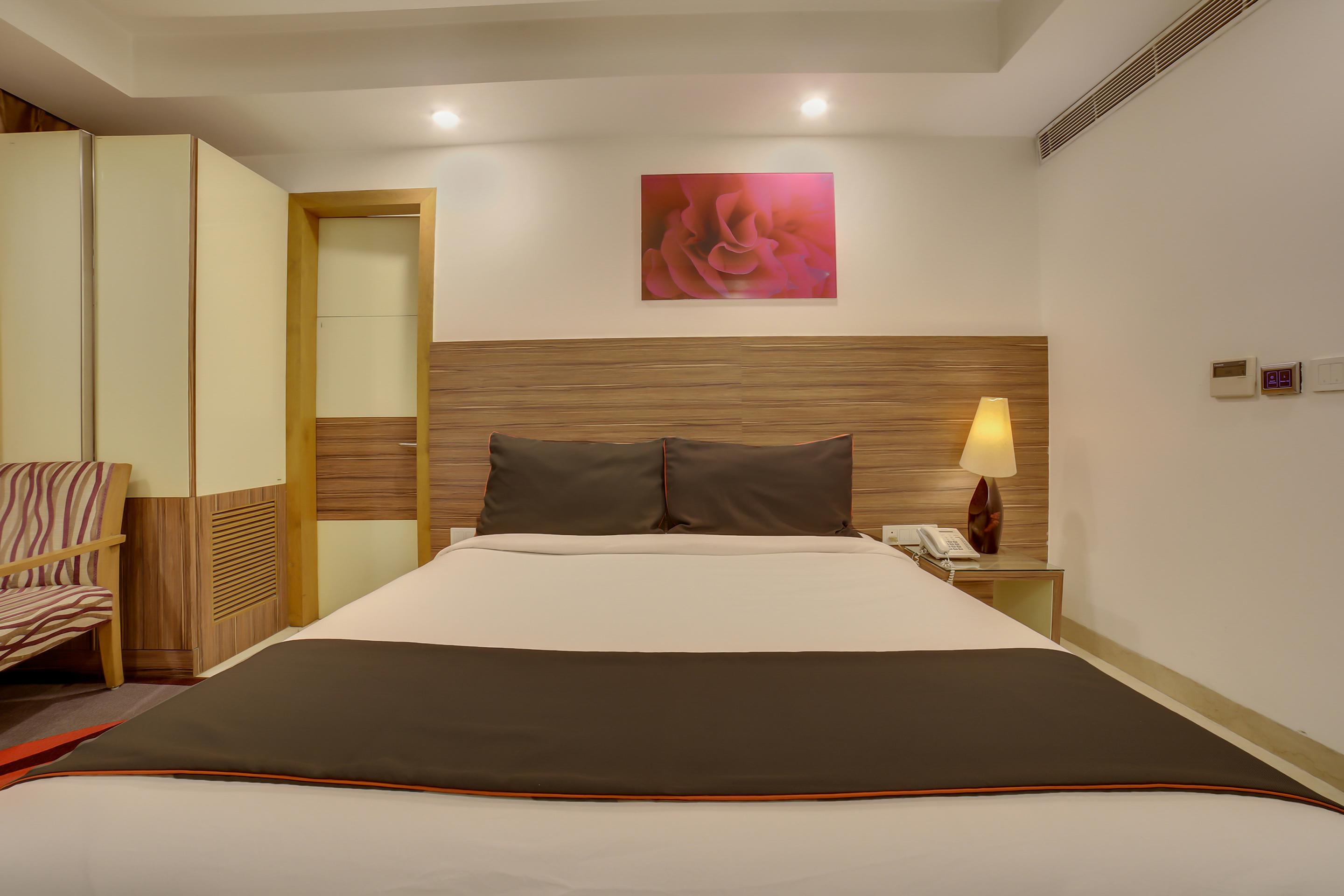 Townhouse Oak Safdarjung Hotel New Delhi Eksteriør billede
