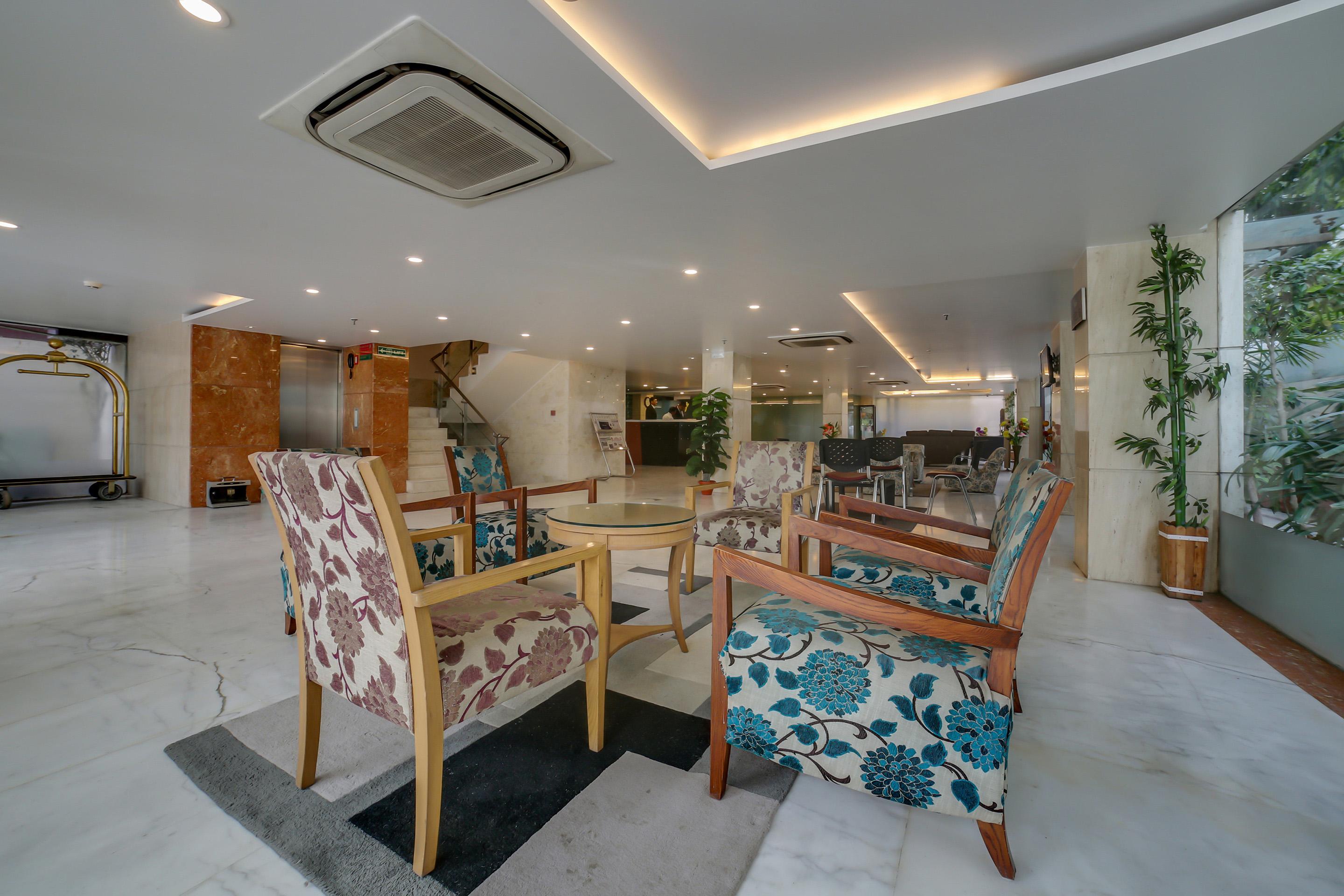 Townhouse Oak Safdarjung Hotel New Delhi Eksteriør billede